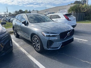 2024 Volvo XC60 Plus Dark Theme